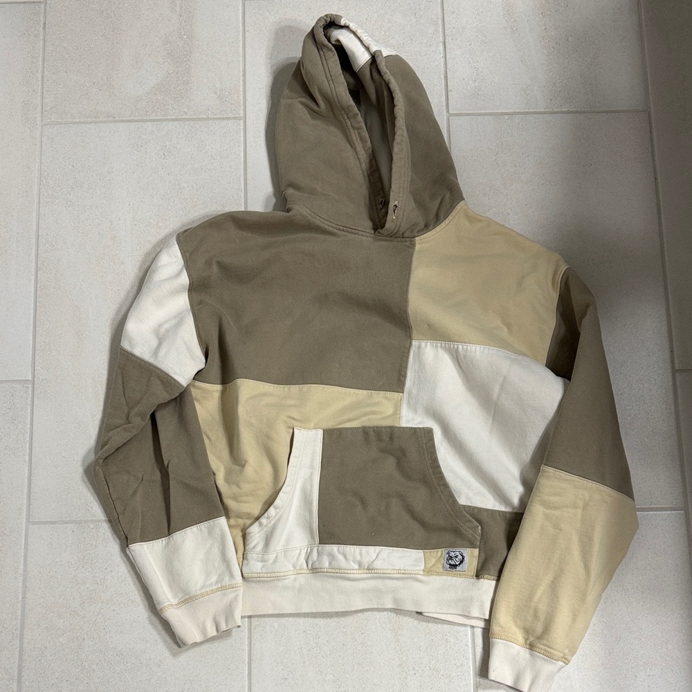 BDG sweatshirt size large